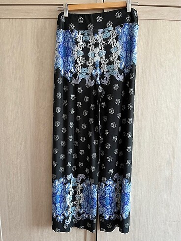 Bershka Noi Kadın Pantolon