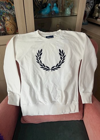 Fred Perry Ekru Laurel Sweatshirt