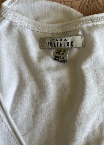 Zara,Beyaz, V Yaka, Kısa Kollu Tişört