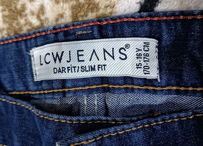 15-16 Yaş Beden lacivert Renk 15.16 yaş arası kot pantalon