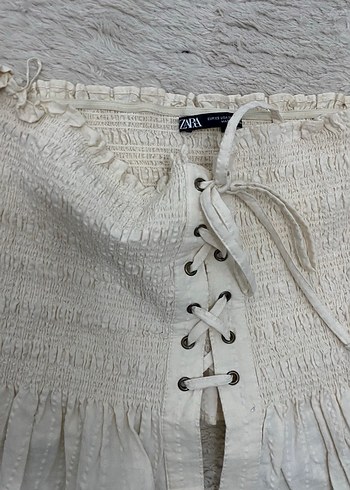 Zara Dantel Detaylı Kısa Bej Bohem Bluz - Görsel 2