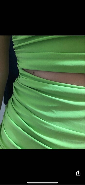 FISTIK YEŞİLİ GÖBEK AÇIK TEK OMUZLU KISA ELBİSE - Görsel 7