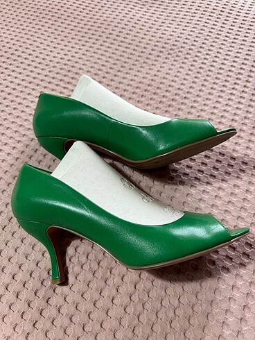 Nine West NİNE WEST YEŞİL AÇIK BURUN 8 cm TOPUK SİTELETTO