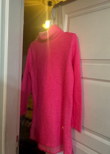 Pembe Kısa Boğazlı Kadın Kazak - Görsel 2