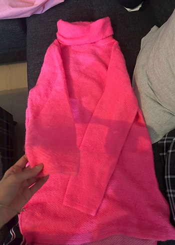 Pembe Kısa Boğazlı Kadın Kazak - Görsel 4