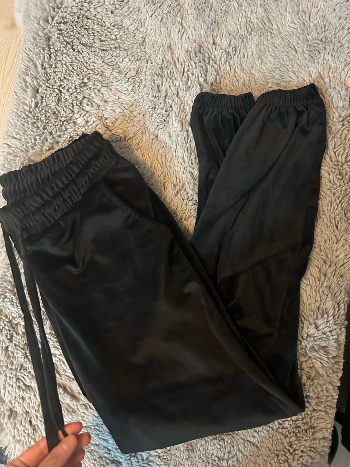 Siyah Rahat Kesim Kadın Eşofman Altı - Görsel 3