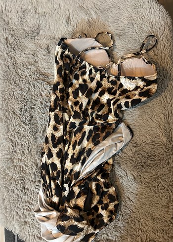 Kahverengi Leopar Desenli Elbise - Görsel 3