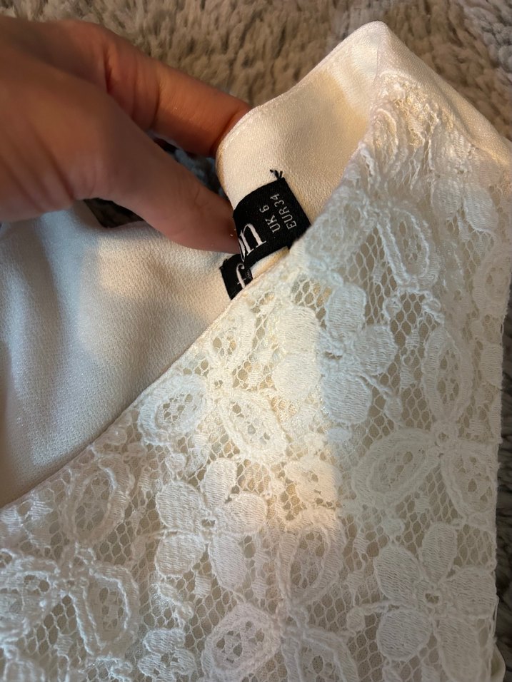 Dantel Detaylı bluz - Görsel 4