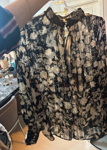 Drapeli Bohem Siyah Desenli Kadın Bluz - Görsel 4