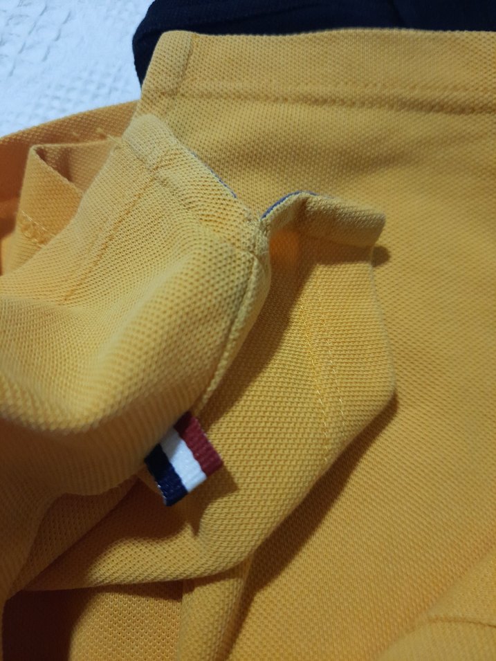 Erkek Sarı Kısa Kollu Polo Tişört ve siyah uzun kollu ikili - Görsel 3