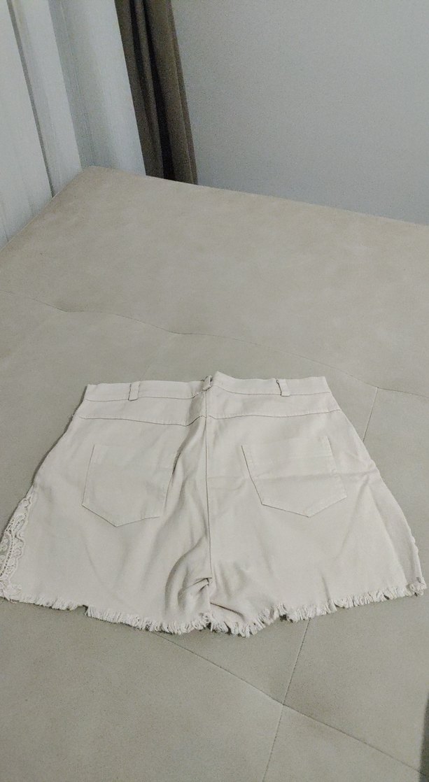 Bohem İşlemeli Bej Mini Şort - Görsel 3