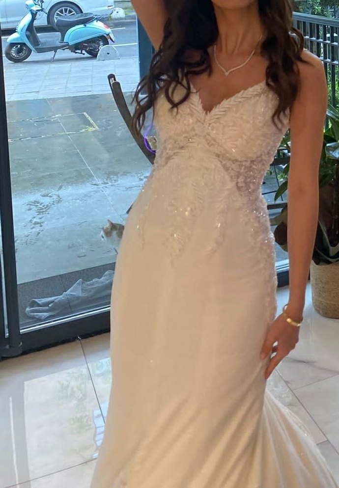 Aysira dantelli taşlı balık model gelinlik - Görsel 5