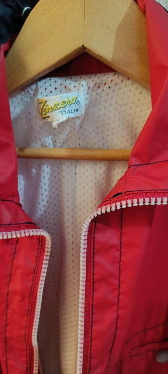 Kırmızı Düğmeli Erkek Ceket yağmurluk - Görsel 2