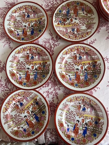  Beden Antika geyşa desenli fincan takımı pasta tabağı 6 adet