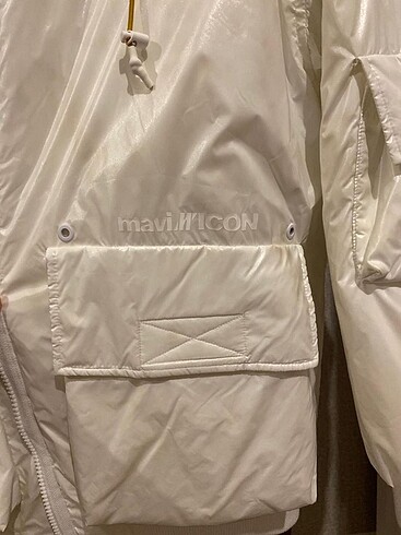 Mavi Yağmurluk - Görsel 5