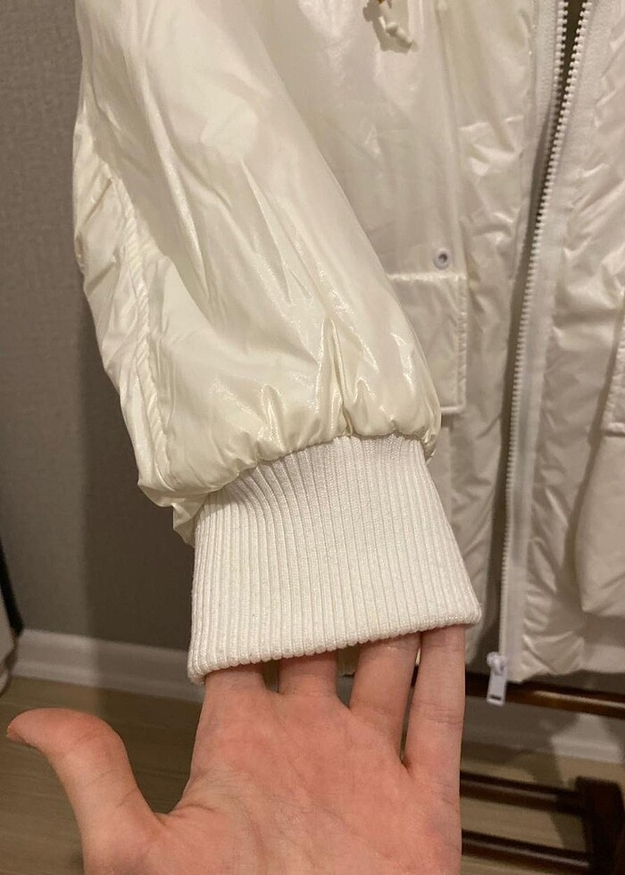 Mavi Yağmurluk - Görsel 4