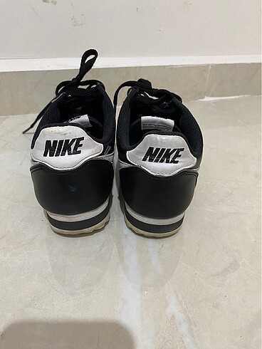 37,5 Beden siyah Renk Nike kadın spor ayakkabı