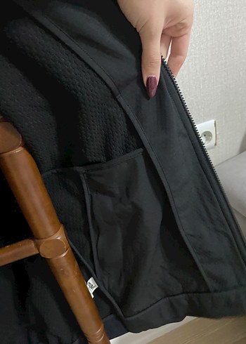 Siyah Yüksek Yakalı Fermuarlı Erkek Ceket - Görsel 3