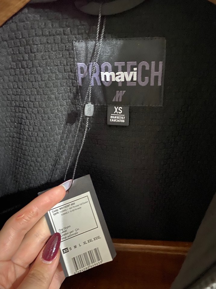 Siyah Yüksek Yakalı Fermuarlı Erkek Ceket - Görsel 2