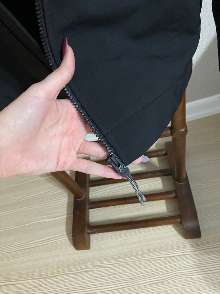 Siyah Yüksek Yakalı Fermuarlı Erkek Ceket - Görsel 4