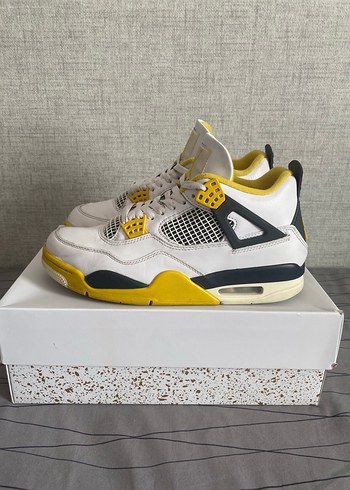 Jordan 4 Vivid Sulfur - Görsel 3