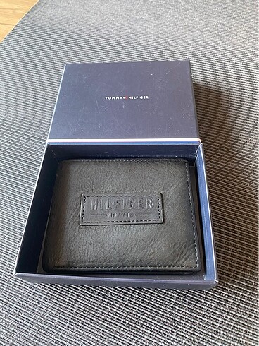 Tommy Hilfiger Wallet