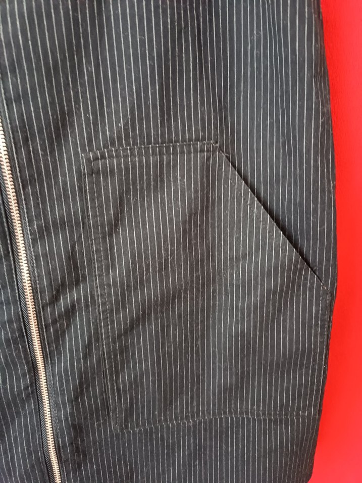 Kadın Siyah Çizgili Fermuarlı Kısa Salopet - Görsel 2