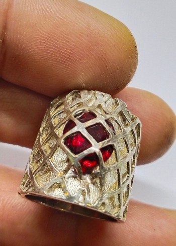 EL İŞÇİLİĞİ GÜMÜŞ GARNET YÜZÜK