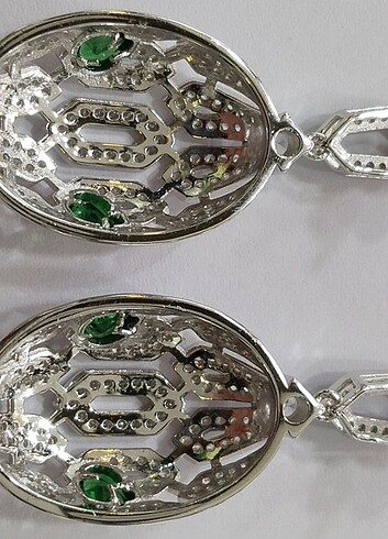  Beden beyaz Renk BVLGARİ 925 AYAR GÜMÜŞ KÜPE 