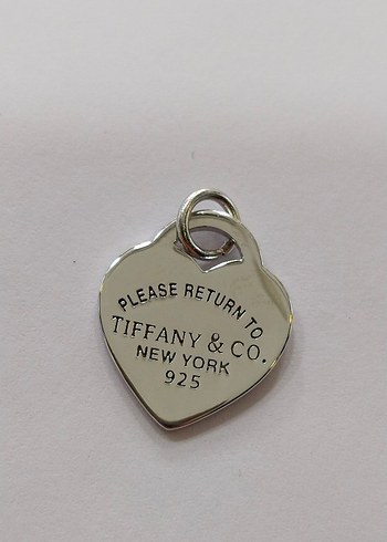 Tiffany & Co. Zincir Detaylı Kalp Charm - Görsel 8