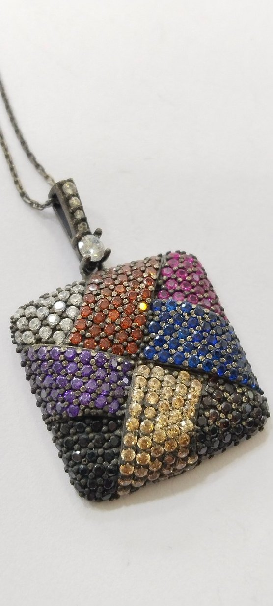 Renkli Payetli Kadın Kolye Ucu - Görsel 2