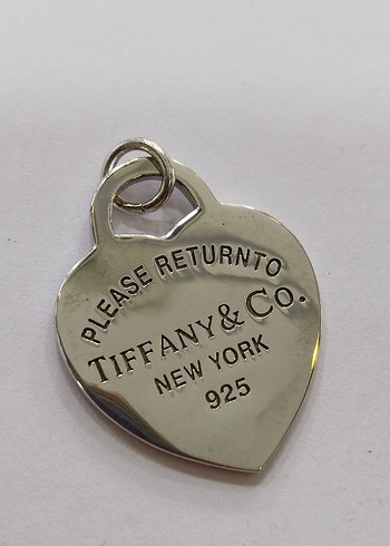 Tiffany & Co. Altın Zincir Detaylı Vintage Kalp Charm - Görsel 9