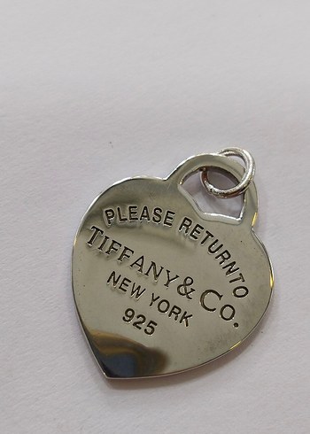 Tiffany & Co. Altın Zincir Detaylı Vintage Kalp Charm - Görsel 6