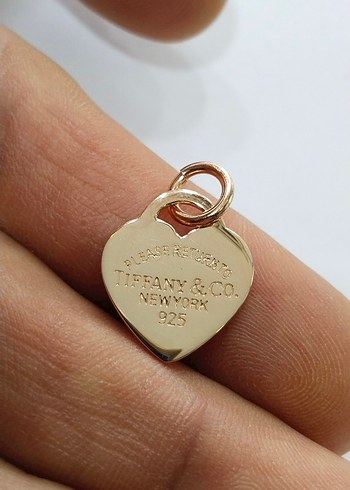 Altın Renk Zincir Detaylı Kalp Kolye Ucu - Görsel 8