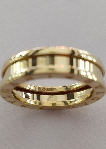 Bvlgari Parlak Altın Bvlgari Kadın Yüzük.. Fiyat sorunuz