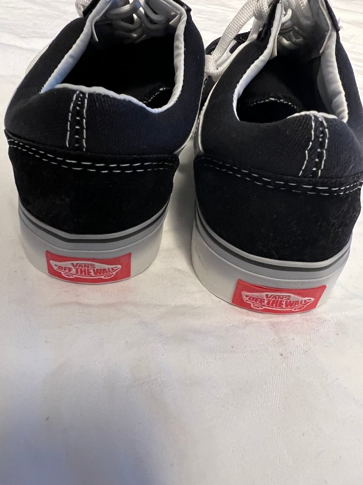 Vans Kadın Siyah Beyaz Bağcıklı Spor Ayakkabı - Görsel 2