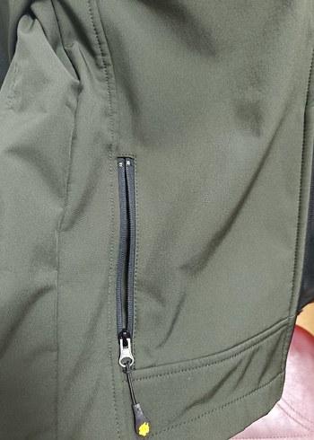 Jack Wolfskin Erkek Yeşil Fermuarlı Street Style Mont - Görsel 2