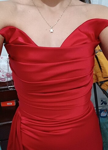 Diğer Kırmızı abiye gece elbisesi