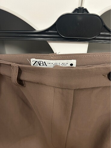m Beden Zara yüksek bel kumaş pantolon.