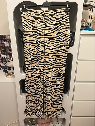 Zara zebra desen saten pantolon