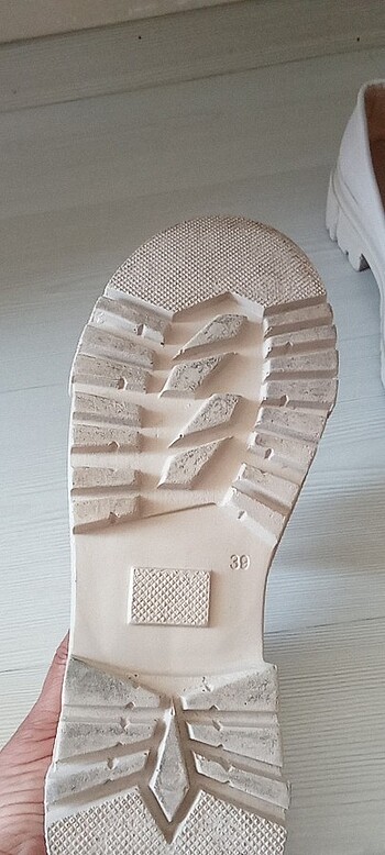 39 Beden ten rengi Renk Shoes marka yüksek taban ayakkabı
