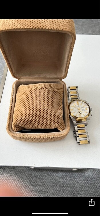 Jacques Lemans Tarz Saat