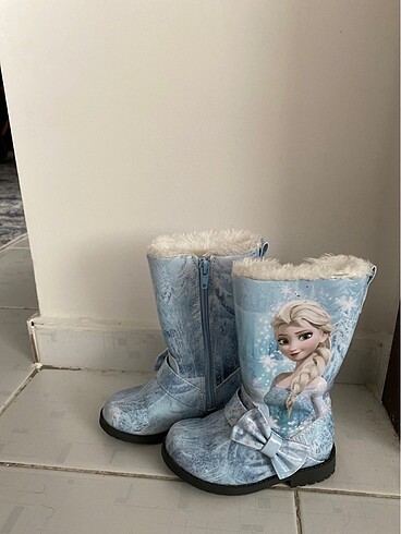 H&M Elsa baskılı çizme