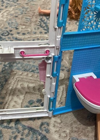 Barbie portatif ev - Görsel 8