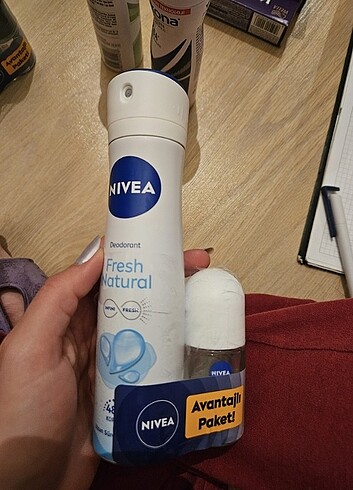 Nivea Niwea deo+roll on