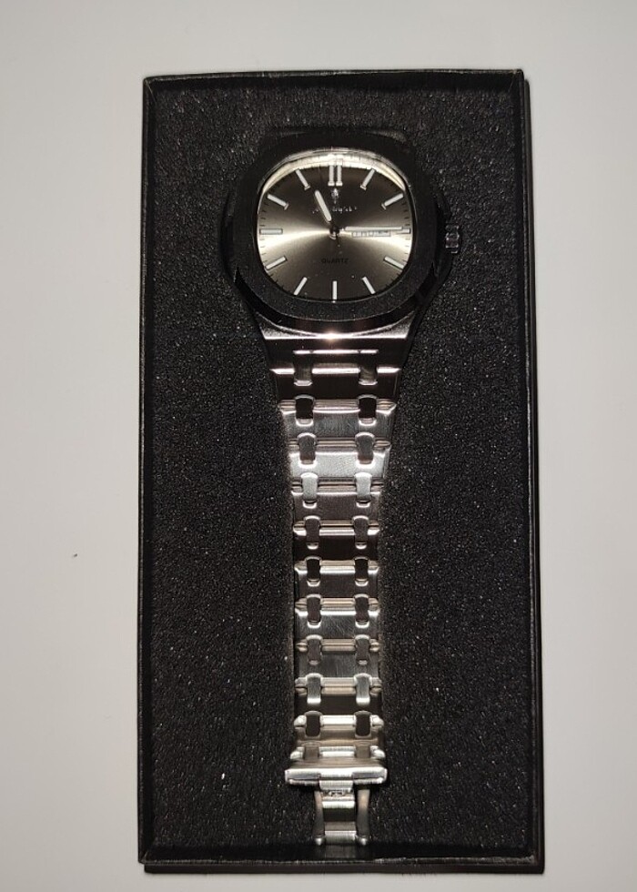 Poedagar Saat - Görsel 2