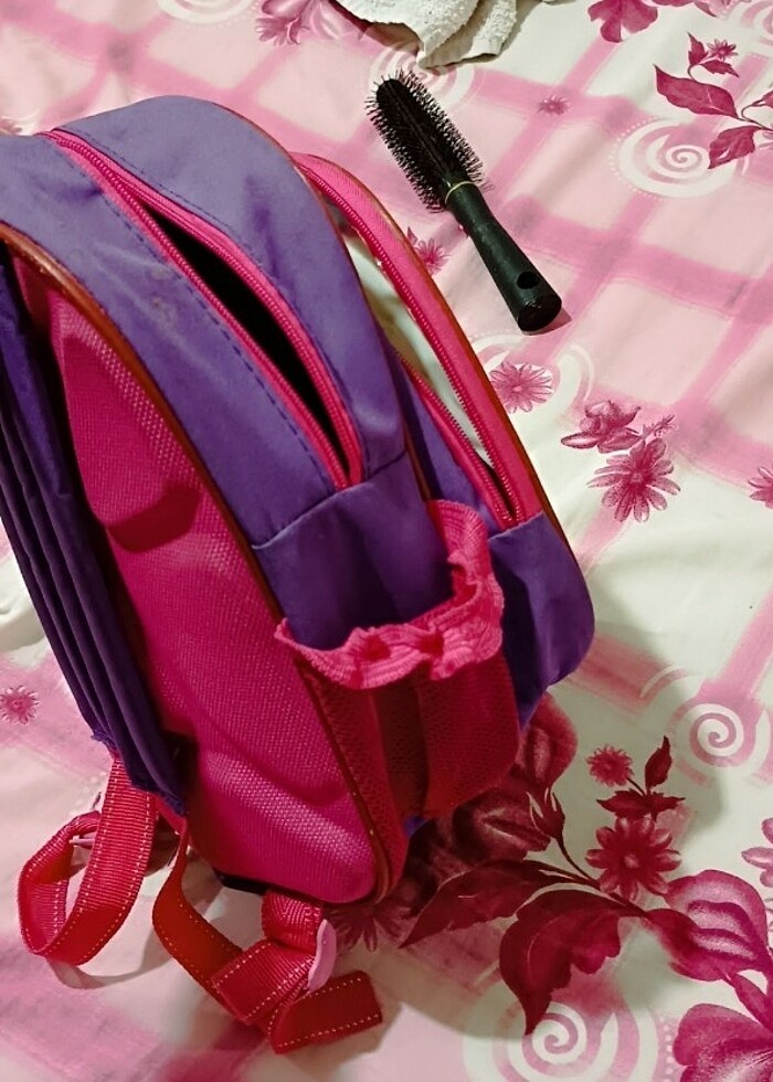 Okul çantası - Görsel 4