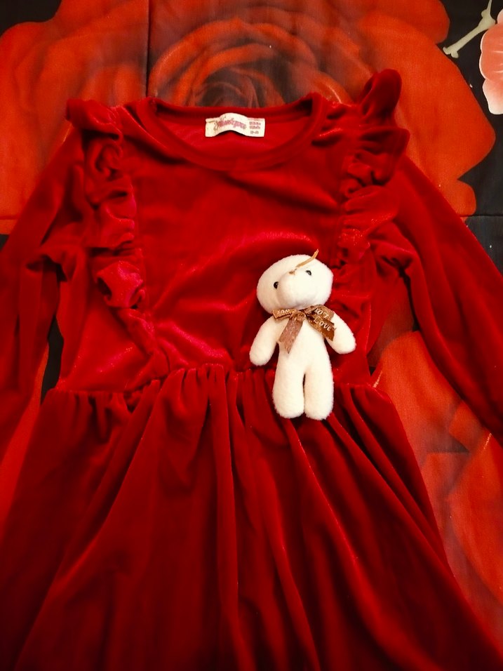 Kız Çocuk Kırmızı Kapüşonlu Fırfırlı Elbise - Görsel 2