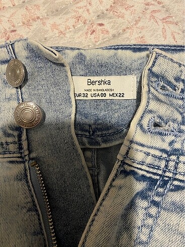 xs Beden bershka şort