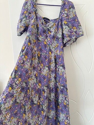 xl Beden çeşitli Renk Elbise #trendyolmillaelbise #yazlikelbjse #ciceklielbise